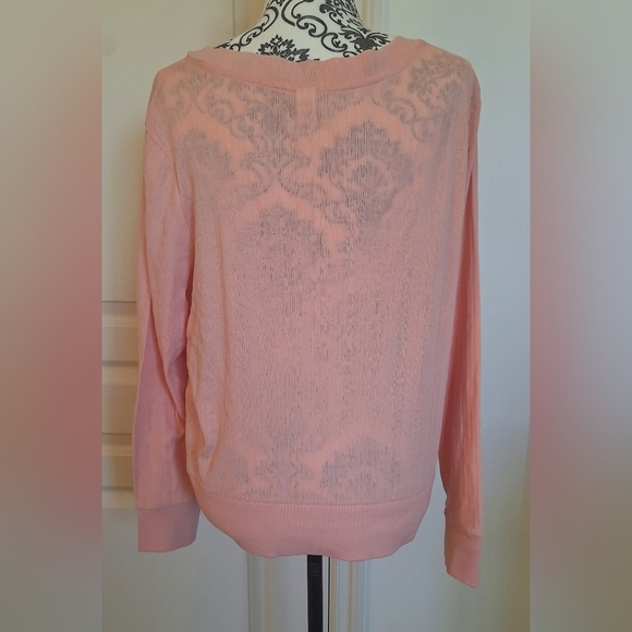 Old Navy XL long sleeve shirt peach colored - Picture 4 of 5